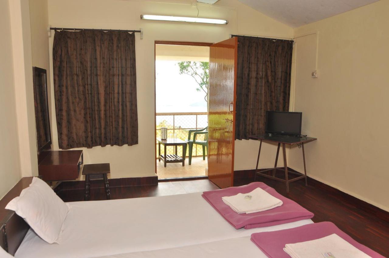 Koyna Lake Resort Koynanagar Dış mekan fotoğraf