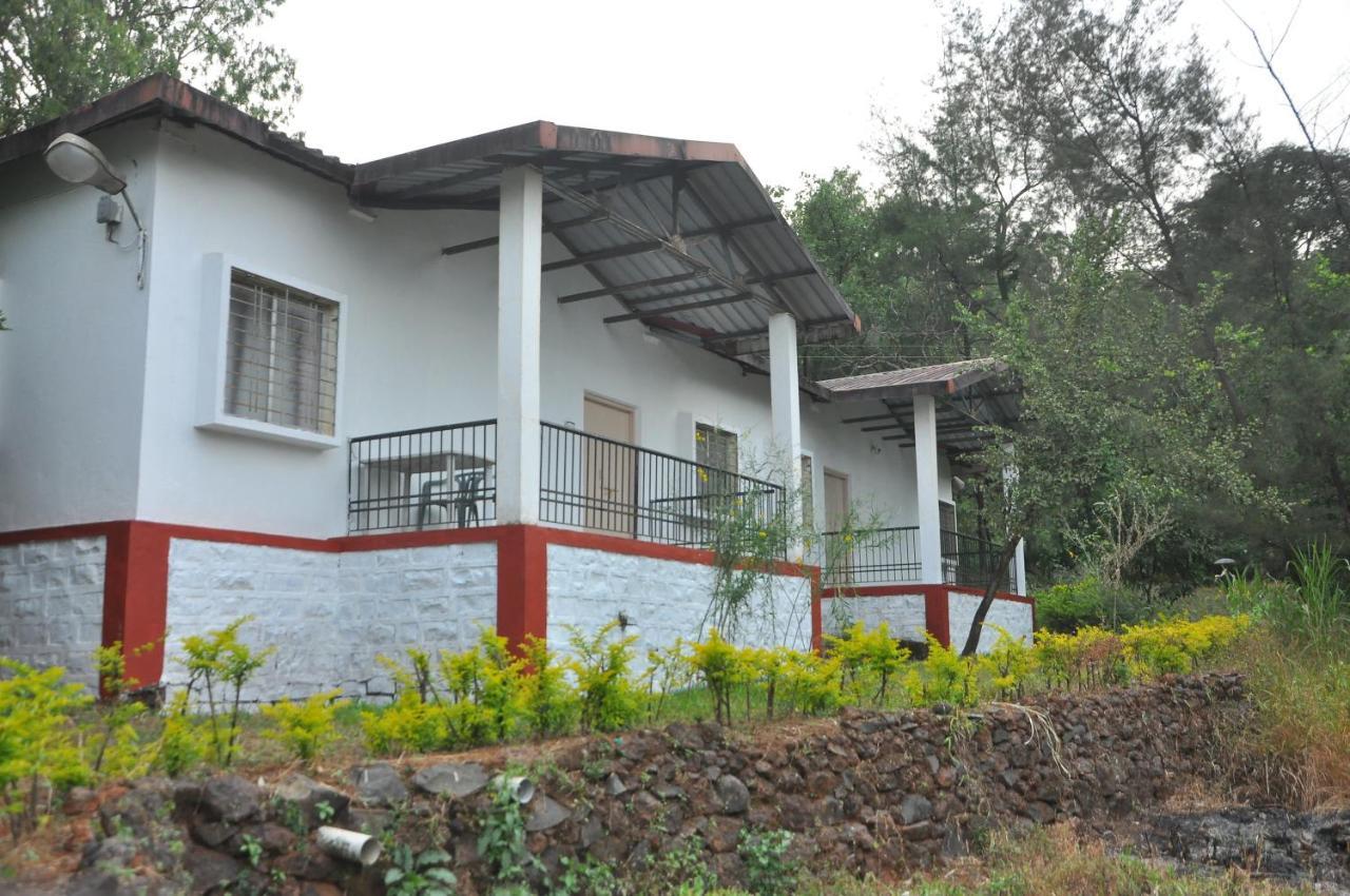 Koyna Lake Resort Koynanagar Dış mekan fotoğraf